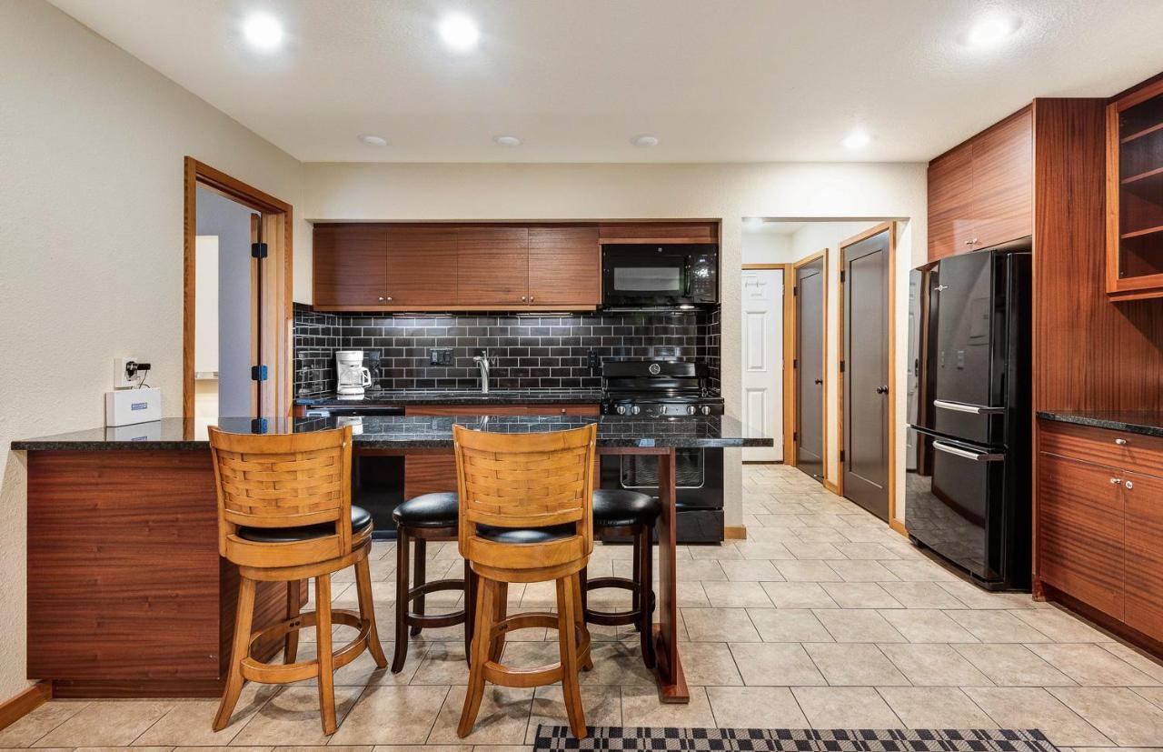 Pioneer Park Rentals Downtown ベンド エクステリア 写真