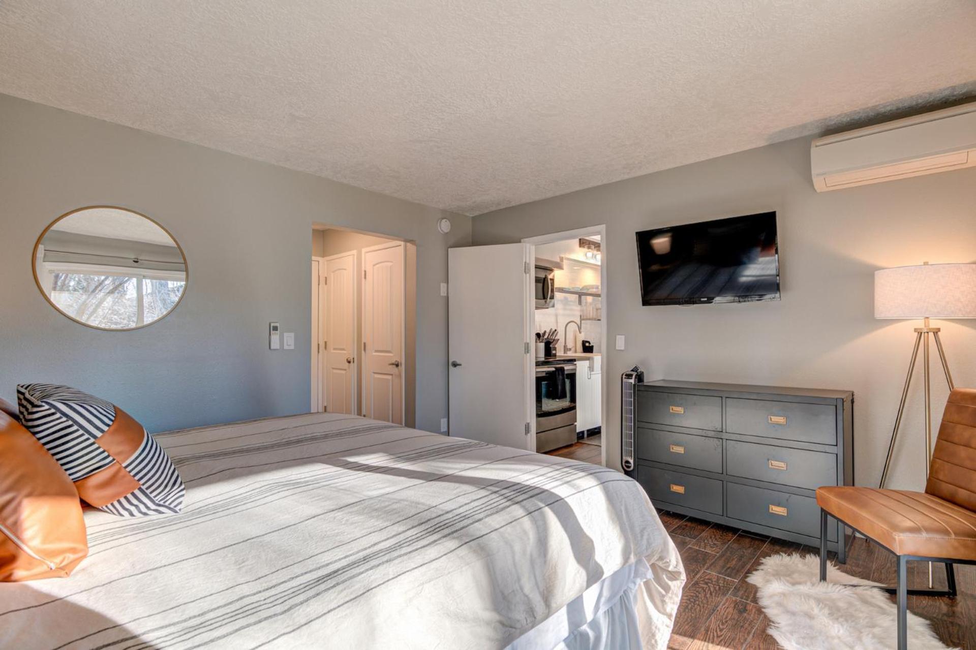 Pioneer Park Rentals Downtown ベンド 部屋 写真